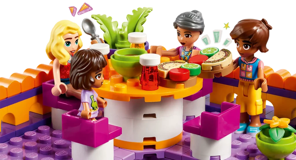 LEGO Friends Jadłodajnia w Heartlake - wspólny posiłek minilaleczek w lokalu